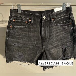 AMERICAN EAGLE - NEW - Boyfriend Straight Black Wash Jean Shorts